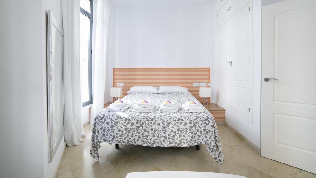 Apartamentos Salamanca Málaga Kamer foto